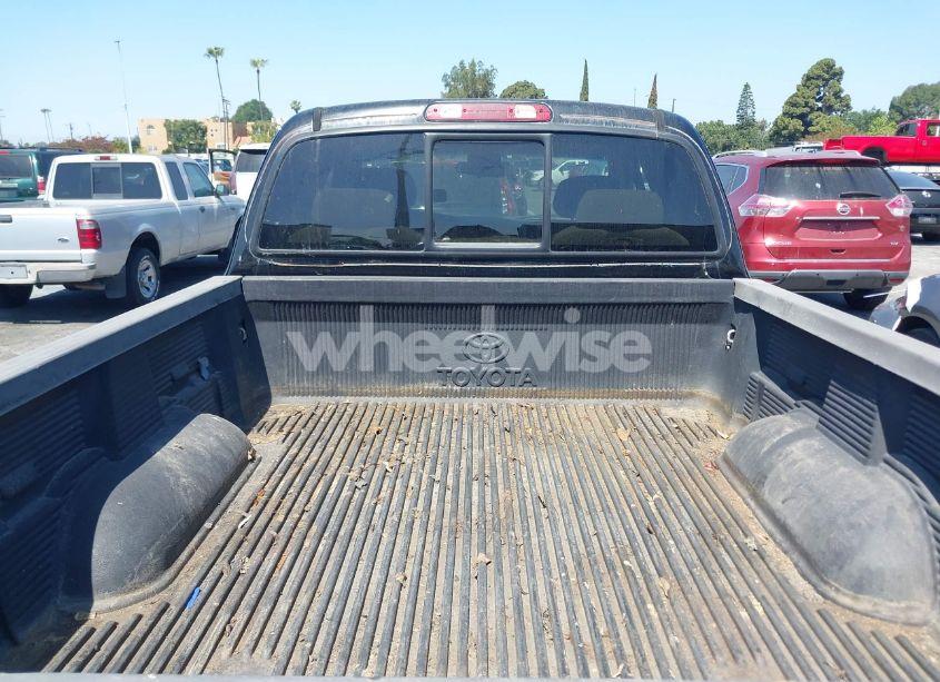 Photo 12 of 2002 Toyota Tundra SR5 (VIN 5TBRN34102S288107)