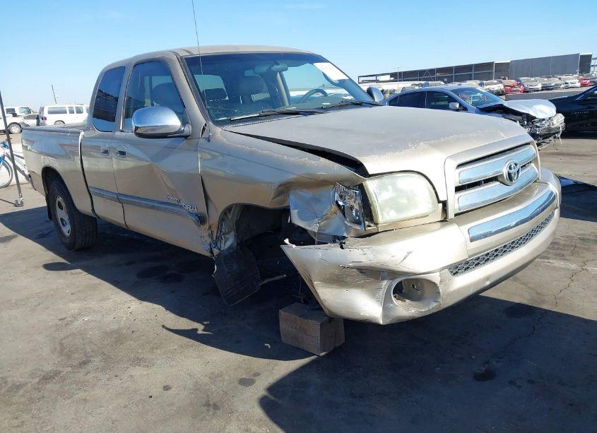 2003 Toyota Tundra SR5 (VIN 5TBRN34103S390718) main photo