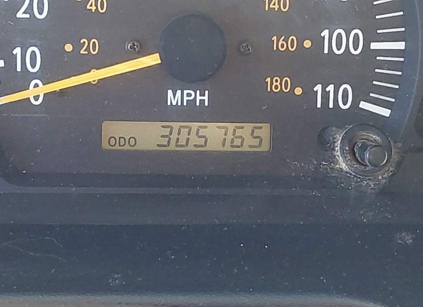 Photo 16 of 2003 Toyota Tundra SR5 (VIN 5TBRN34103S390718)