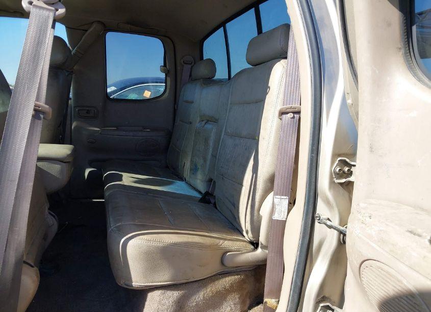 Photo 8 of 2003 Toyota Tundra SR5 (VIN 5TBRN34103S390718)