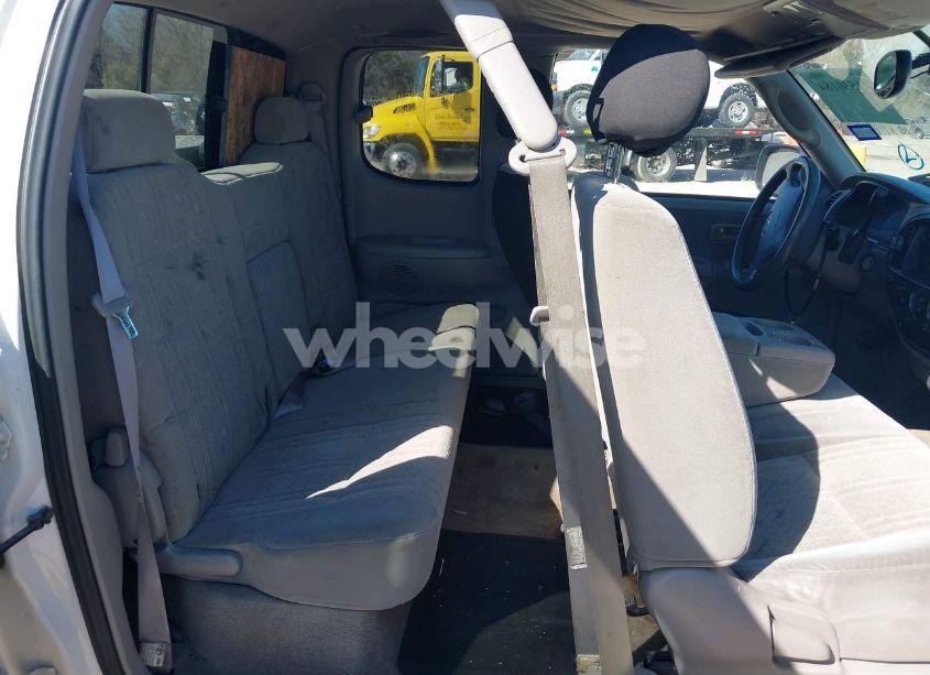 Photo 8 of 2004 Toyota Tundra SR5 (VIN 5TBRN34114S440642)