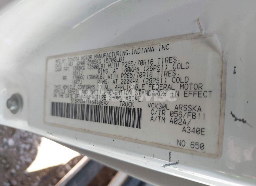 Photo 9 of 2004 Toyota Tundra SR5 (VIN 5TBRN34114S440642)