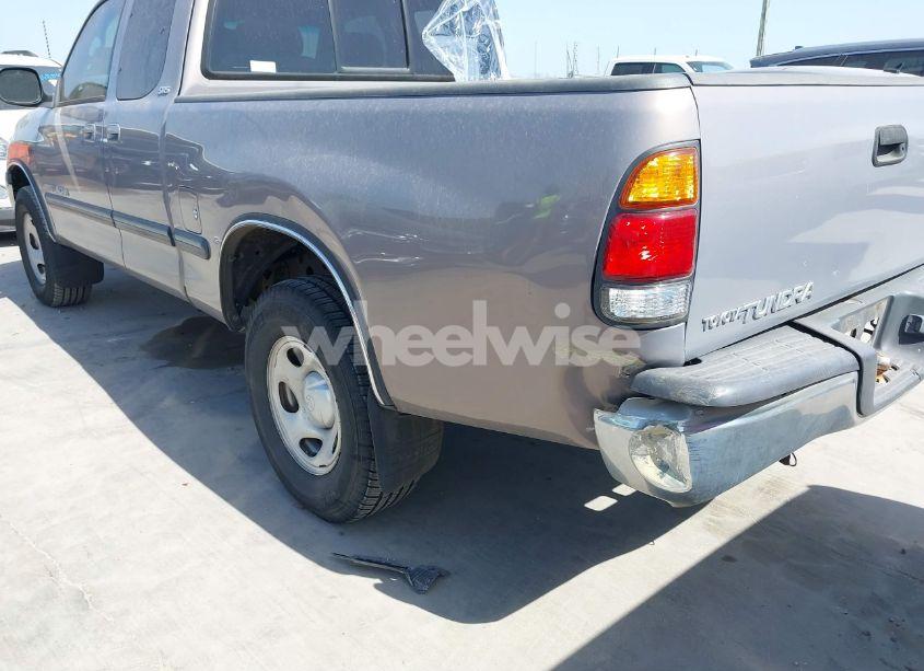 Photo 4 of 2002 Toyota Tundra SR5 (VIN 5TBRN34132S242853)