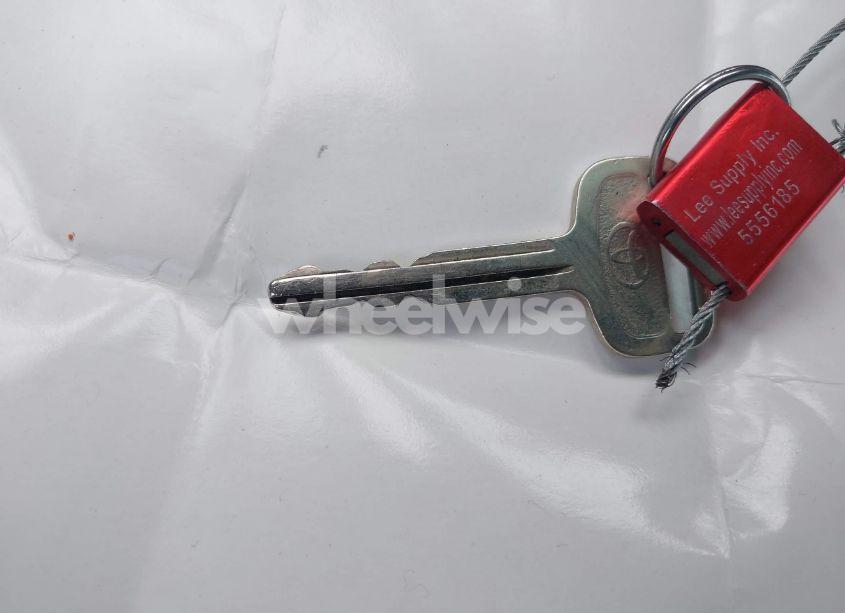 Photo 11 of 2002 Toyota Tundra ACCESS CAB SR5 (VIN 5TBRN34132S243291)