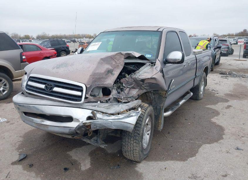 Photo 2 of 2002 Toyota Tundra SR5 (VIN 5TBRN34132S287095)