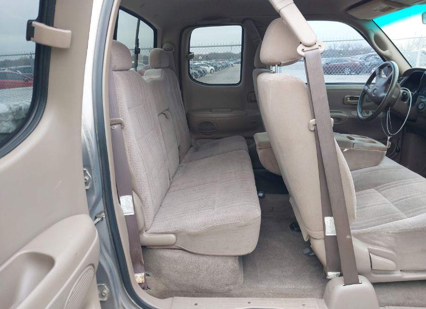 Photo 8 of 2002 Toyota Tundra SR5 (VIN 5TBRN34132S287095)