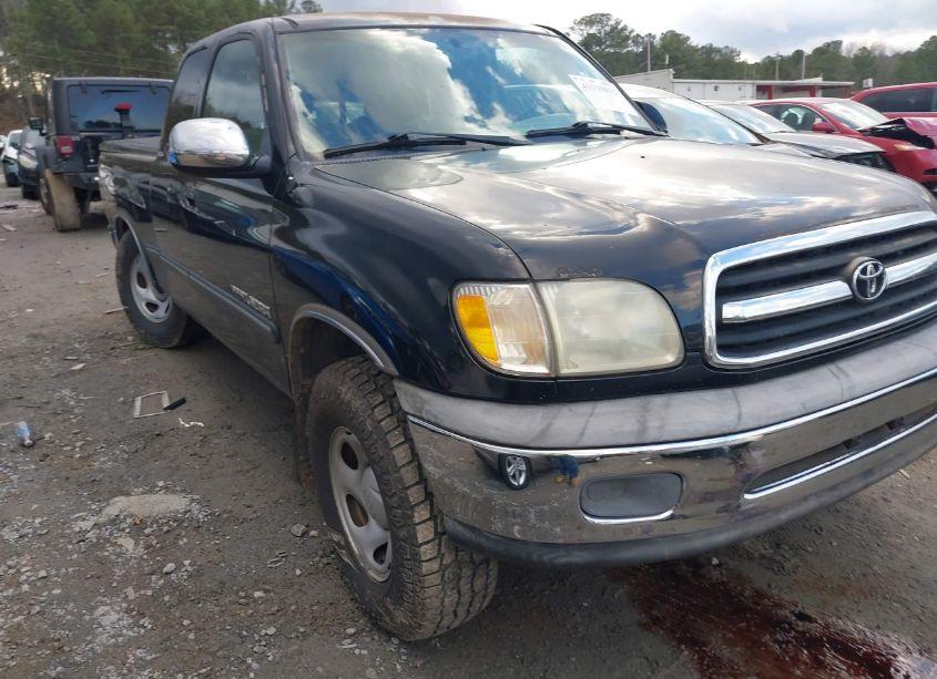 2002 Toyota Tundra SR5 (VIN 5TBRN34142S327894) main photo