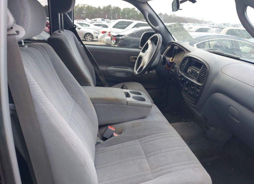 Photo 5 of 2002 Toyota Tundra SR5 (VIN 5TBRN34142S327894)