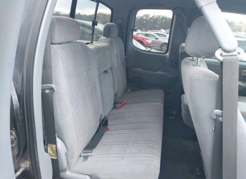 Photo 8 of 2002 Toyota Tundra SR5 (VIN 5TBRN34142S327894)