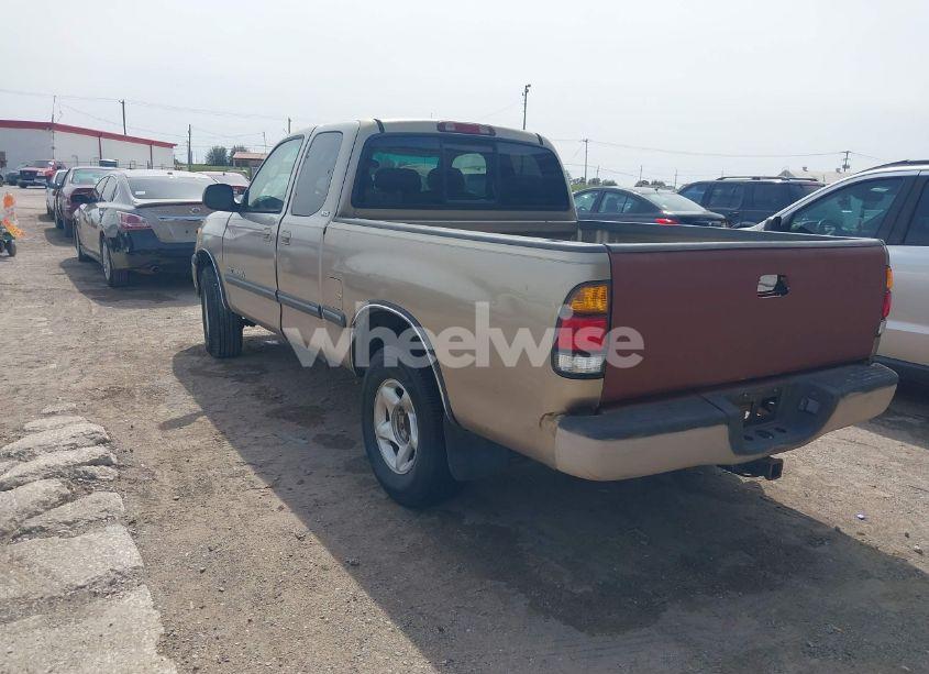 Photo 3 of 2001 Toyota Tundra SR5 (VIN 5TBRN34151S164722)