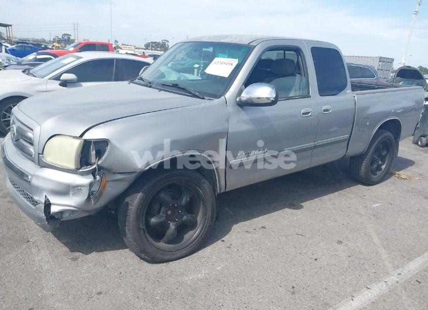 Photo 2 of 2003 Toyota Tundra SR5 (VIN 5TBRN34153S399950)