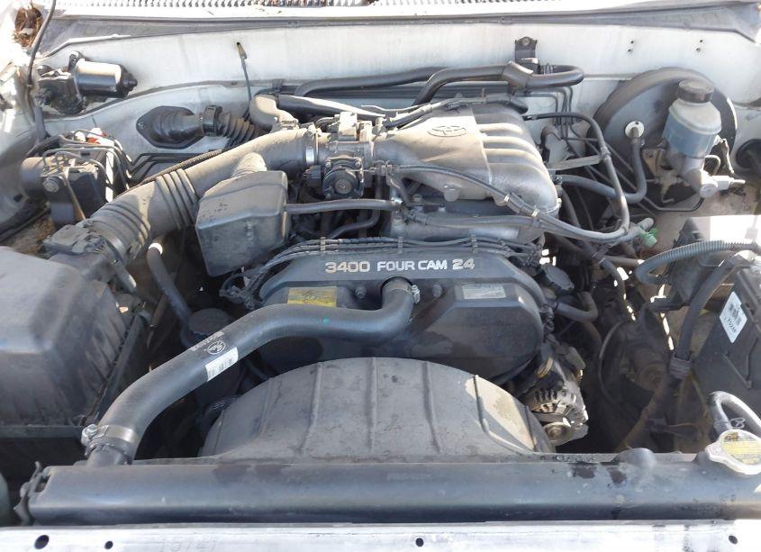Photo 10 of 2003 Toyota Tundra SR5 (VIN 5TBRN34153S436429)