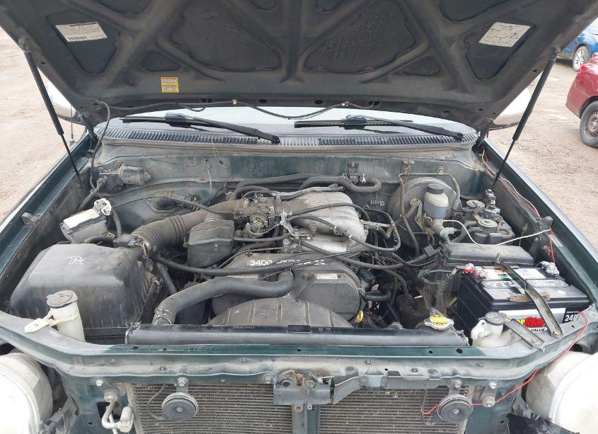Photo 10 of 2000 Toyota Tundra SR5 (VIN 5TBRN3416YS113546)