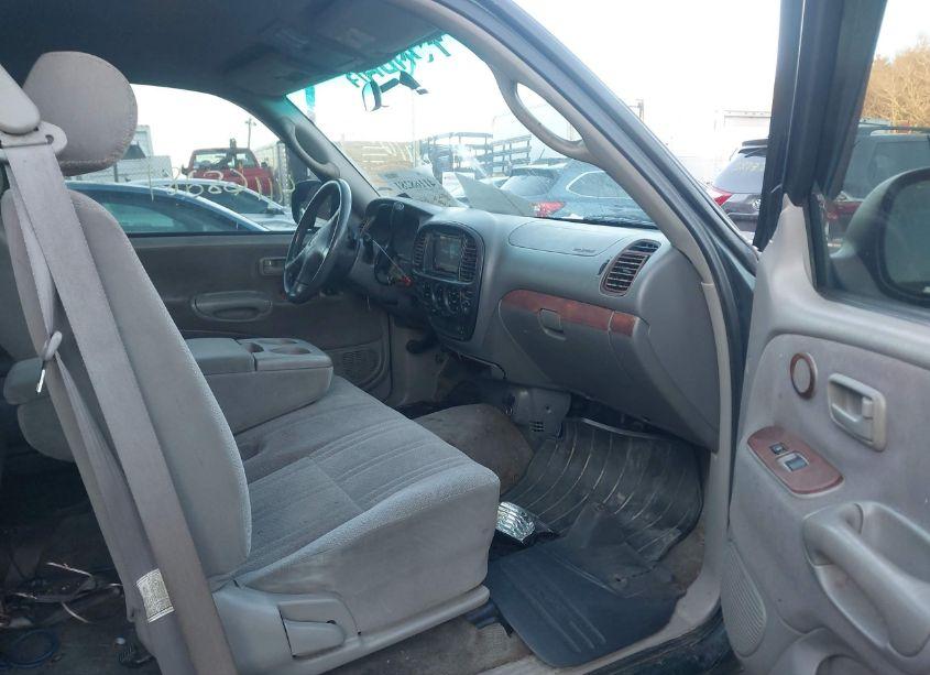 Photo 5 of 2001 Toyota Tundra SR5 (VIN 5TBRN34171S214701)