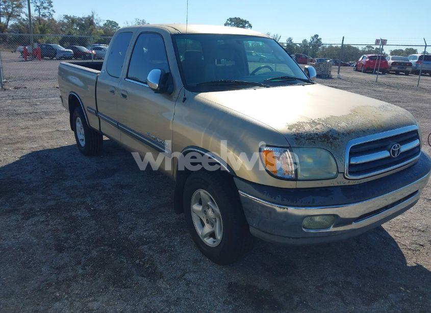 2002 Toyota Tundra SR5 (VIN 5TBRN34172S324326) main photo