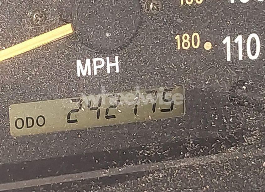 Photo 7 of 2003 Toyota Tundra SR5 (VIN 5TBRN34173S431474)