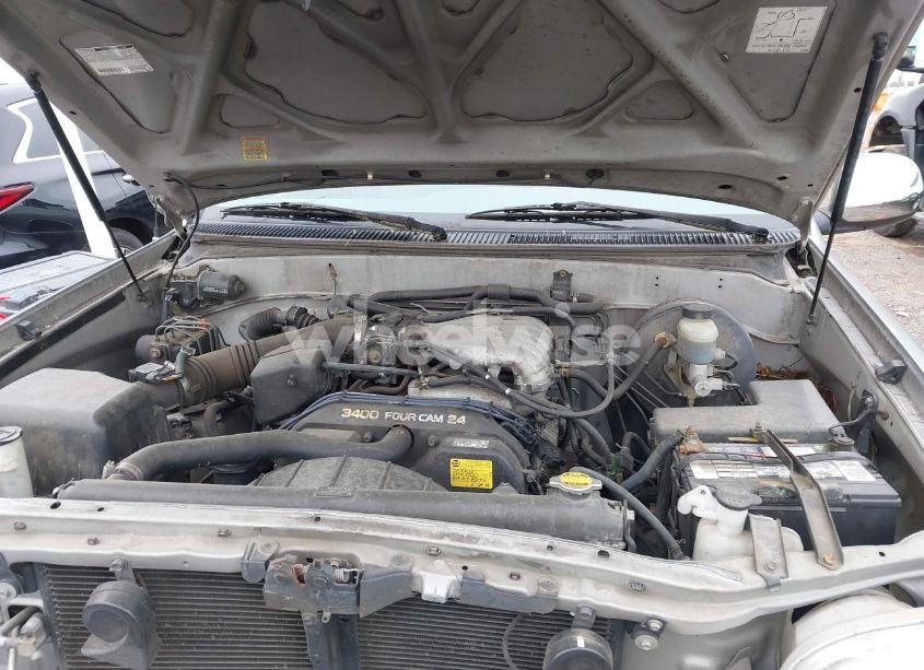 Photo 10 of 2003 Toyota Tundra SR5 (VIN 5TBRN34183S406762)