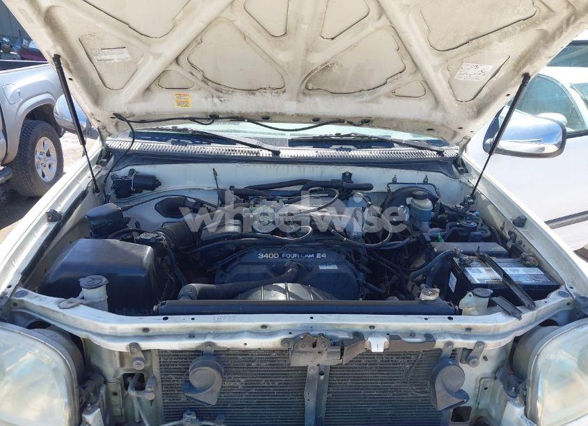 Photo 10 of 2002 Toyota Tundra SR5 (VIN 5TBRN34192S304093)