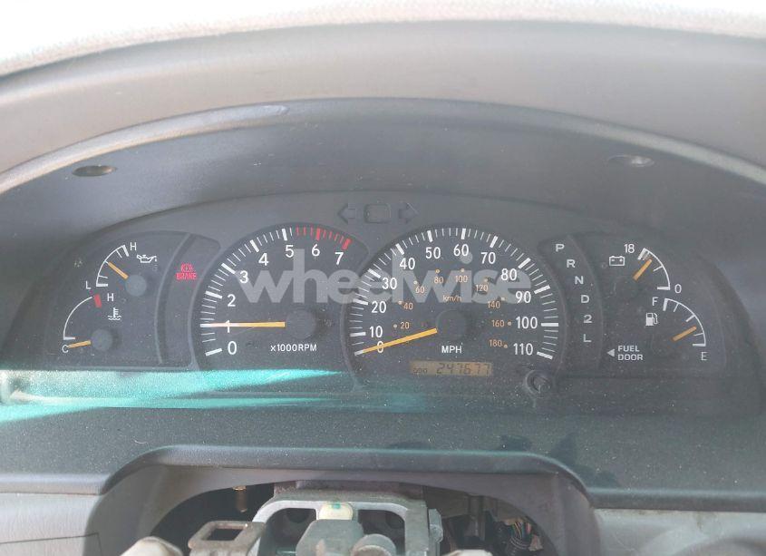 Photo 7 of 2002 Toyota Tundra SR5 (VIN 5TBRN34192S304093)
