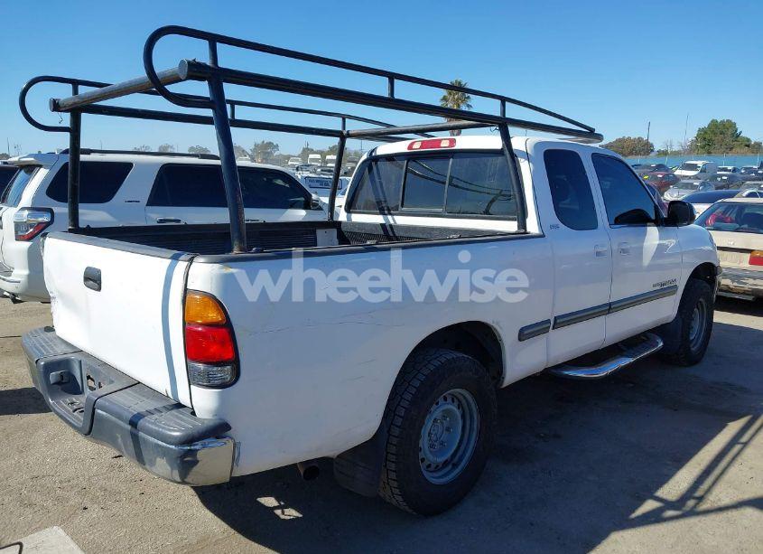 Photo 4 of 2001 Toyota Tundra SR5 (VIN 5TBRN341X1S166076)