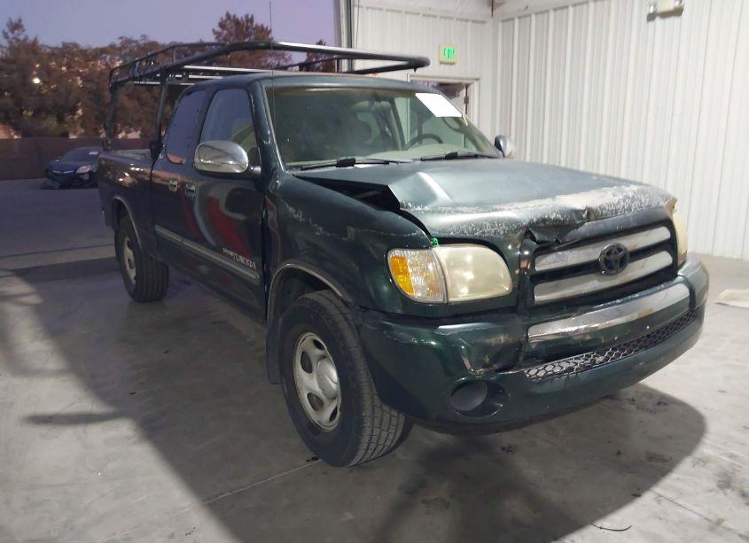 2004 Toyota Tundra SR5 (VIN 5TBRN341X4S439604) main photo