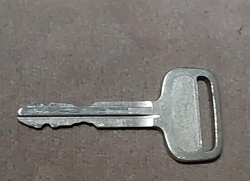 Photo 11 of 2004 Toyota Tundra SR5 (VIN 5TBRN341X4S439604)