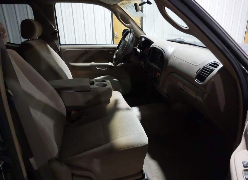 Photo 5 of 2004 Toyota Tundra SR5 (VIN 5TBRN341X4S439604)