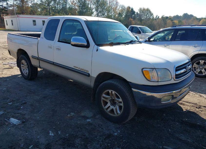 2002 Toyota Tundra SR5 V8 (VIN 5TBRT34102S311262) main photo