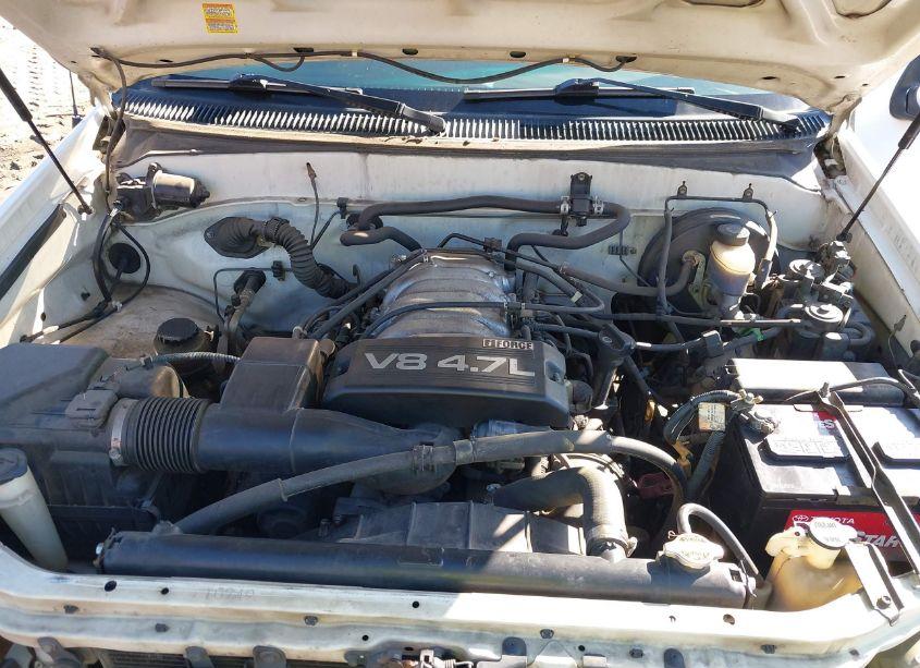 Photo 10 of 2002 Toyota Tundra SR5 V8 (VIN 5TBRT34102S311262)