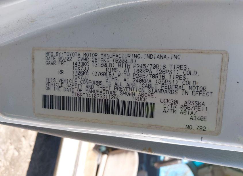 Photo 9 of 2002 Toyota Tundra SR5 V8 (VIN 5TBRT34102S311262)