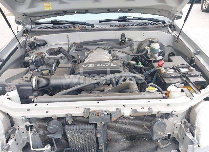 Photo 10 of 2003 Toyota Tundra SR5 V8 (VIN 5TBRT34103S437428)