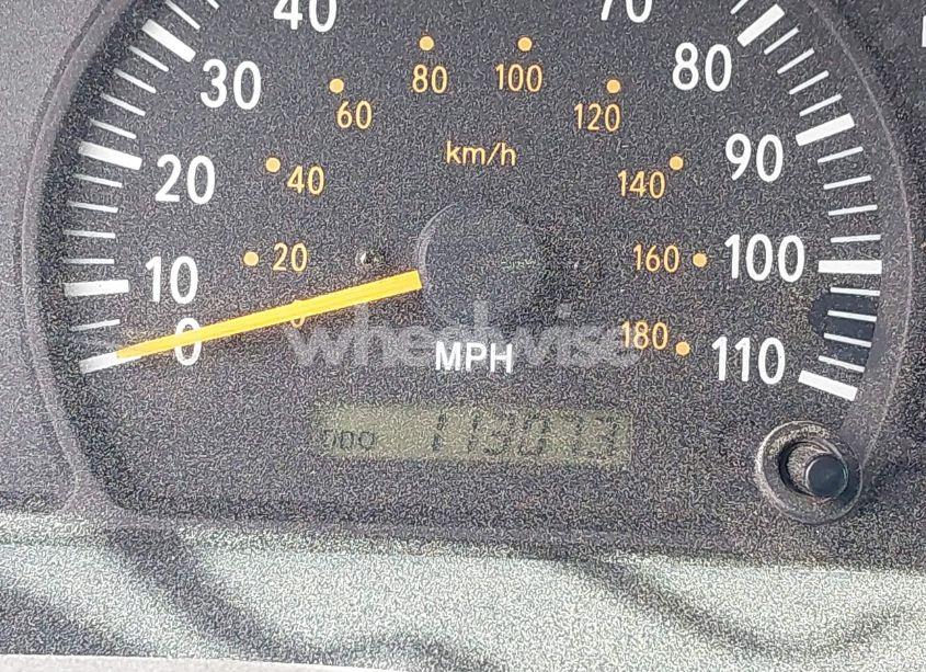 Photo 16 of 2004 Toyota Tundra SR5 V8 (VIN 5TBRT34104S442811)