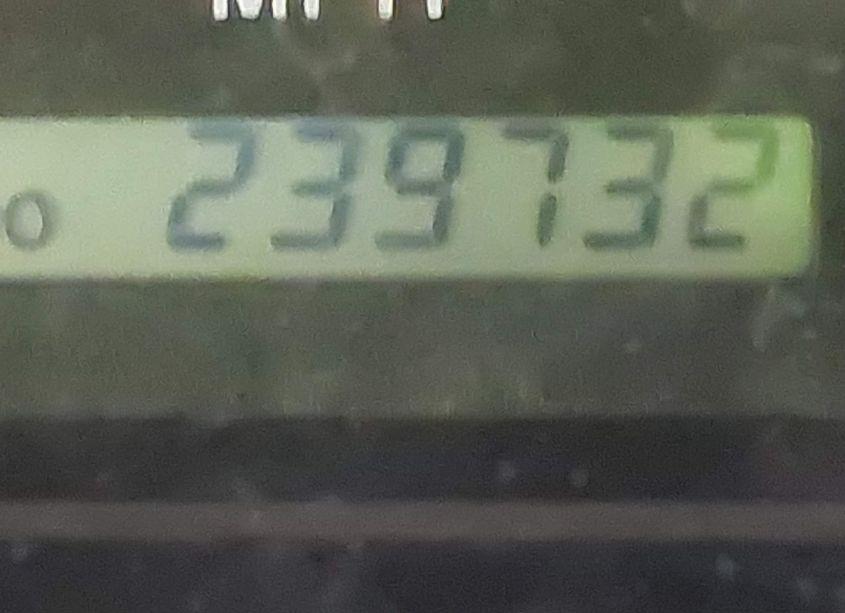 Photo 16 of 2004 Toyota Tundra SR5 V8 (VIN 5TBRT34104S444266)