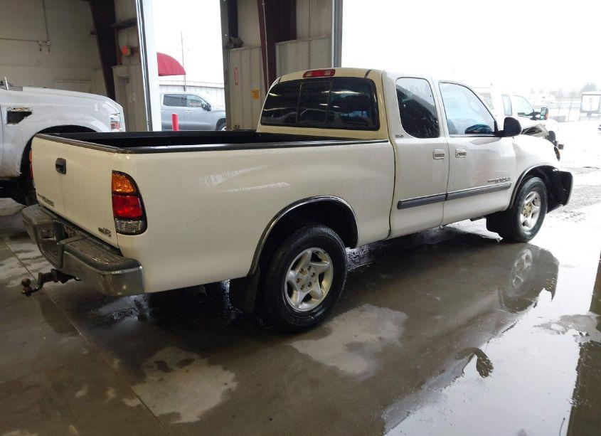 Photo 4 of 2004 Toyota Tundra SR5 V8 (VIN 5TBRT34104S444266)