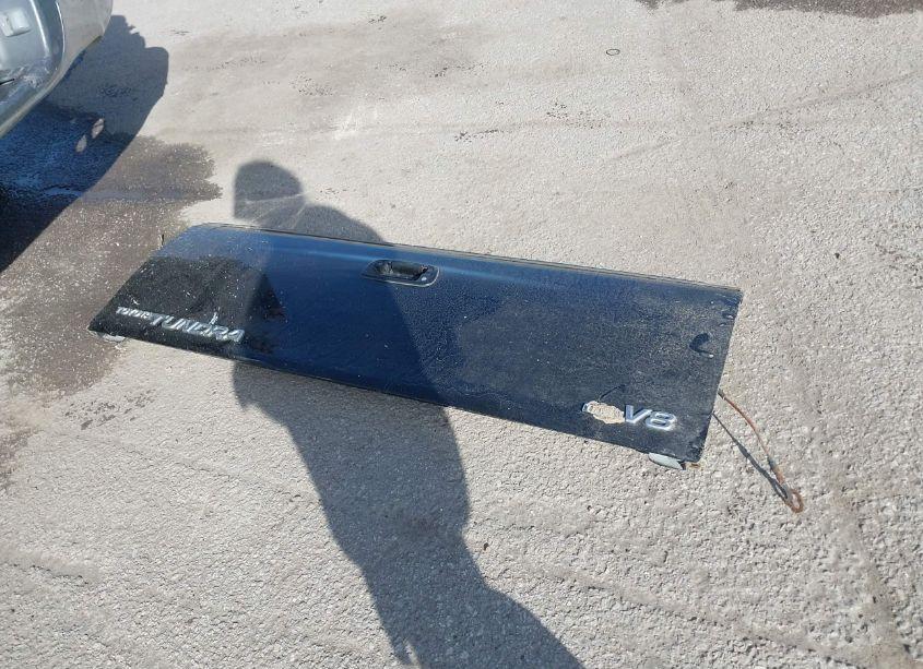 Photo 12 of 2005 Toyota Tundra SR5 V8 (VIN 5TBRT34105S459299)