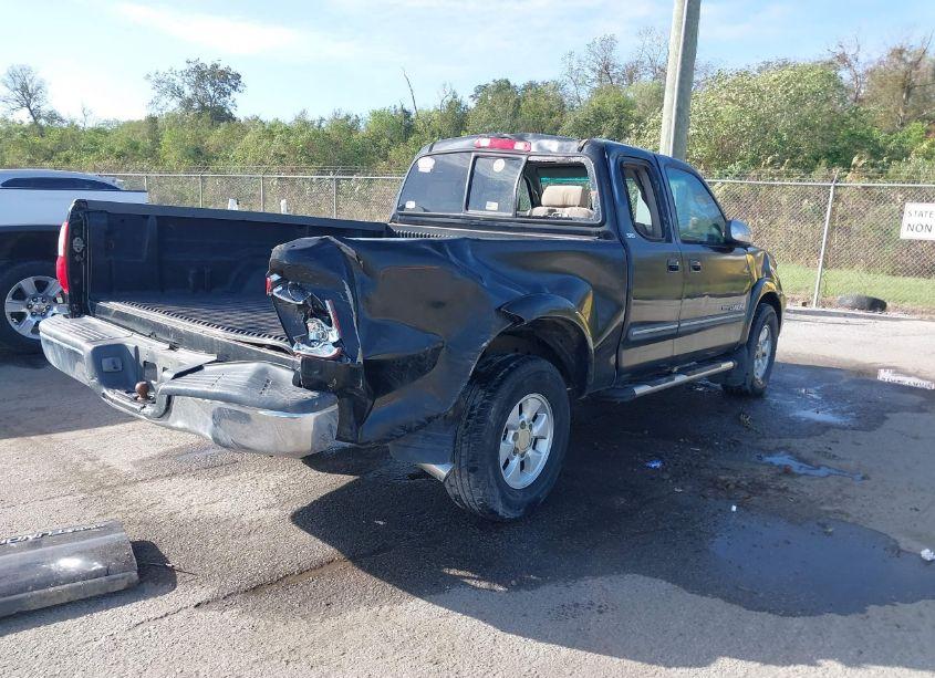 Photo 4 of 2005 Toyota Tundra SR5 V8 (VIN 5TBRT34105S459299)