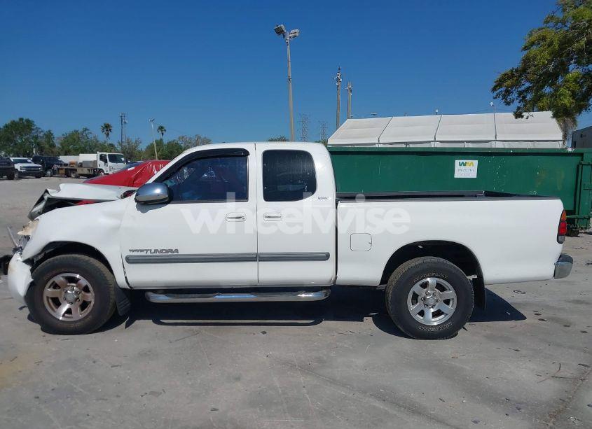 Photo 14 of 2003 Toyota Tundra SR5 V8 (VIN 5TBRT34113S413221)