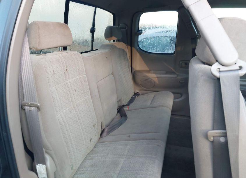 Photo 8 of 2003 Toyota Tundra SR5 V8 (VIN 5TBRT34113S436207)