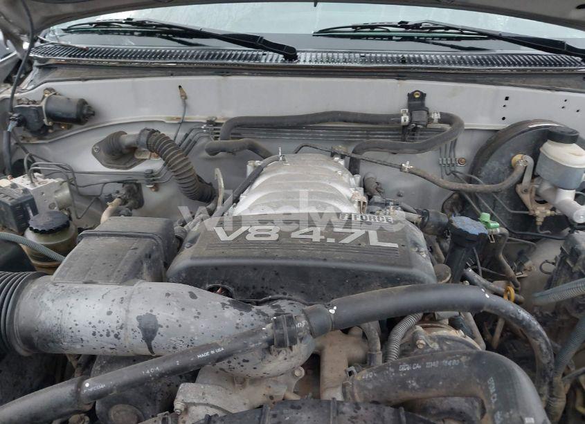 Photo 10 of 2004 Toyota Tundra SR5 V8 (VIN 5TBRT34114S455616)