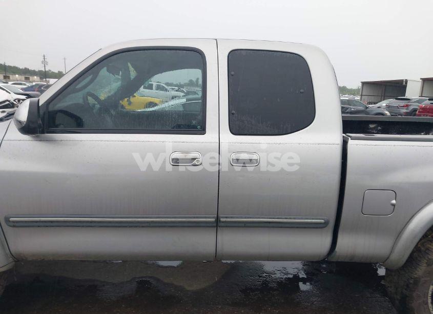 Photo 14 of 2004 Toyota Tundra SR5 V8 (VIN 5TBRT34114S455616)