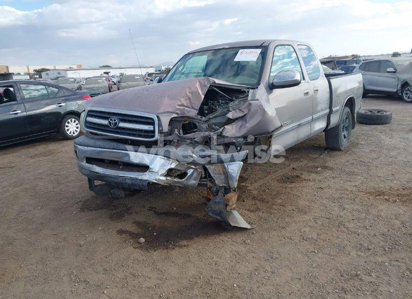 Photo 6 of 2000 Toyota Tundra SR5 V8 (VIN 5TBRT3411YS002814)