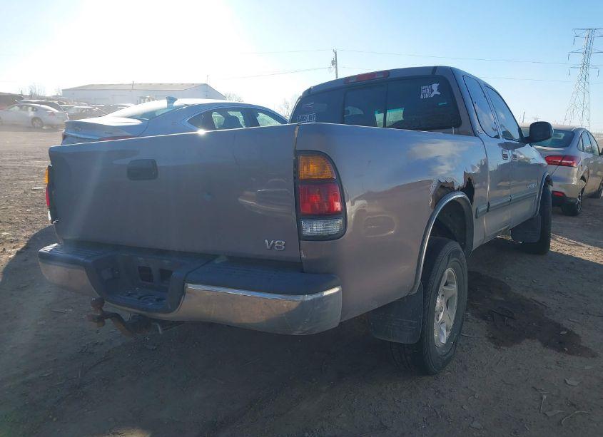 Photo 4 of 2000 Toyota Tundra SR5 V8 (VIN 5TBRT3411YS050300)