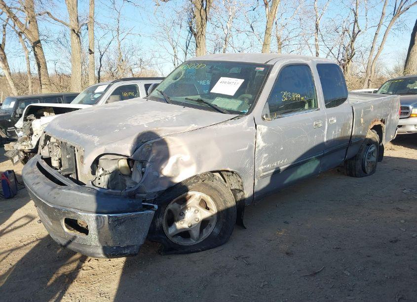 Photo 6 of 2000 Toyota Tundra SR5 V8 (VIN 5TBRT3411YS050300)