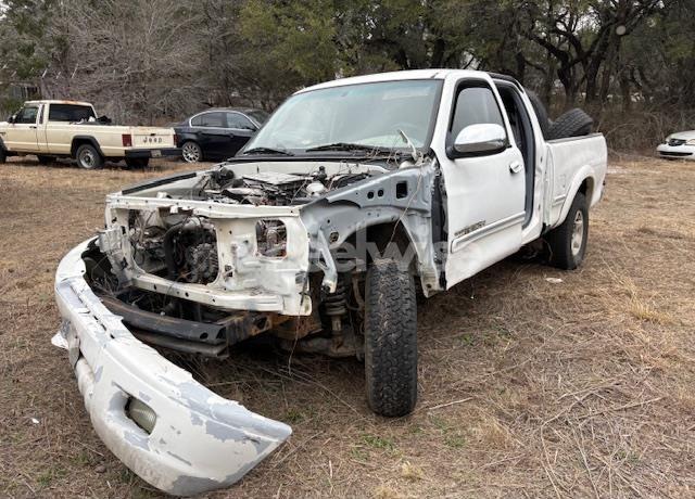 Photo 2 of 2002 Toyota Tundra SR5 V8 (VIN 5TBRT34122S309402)