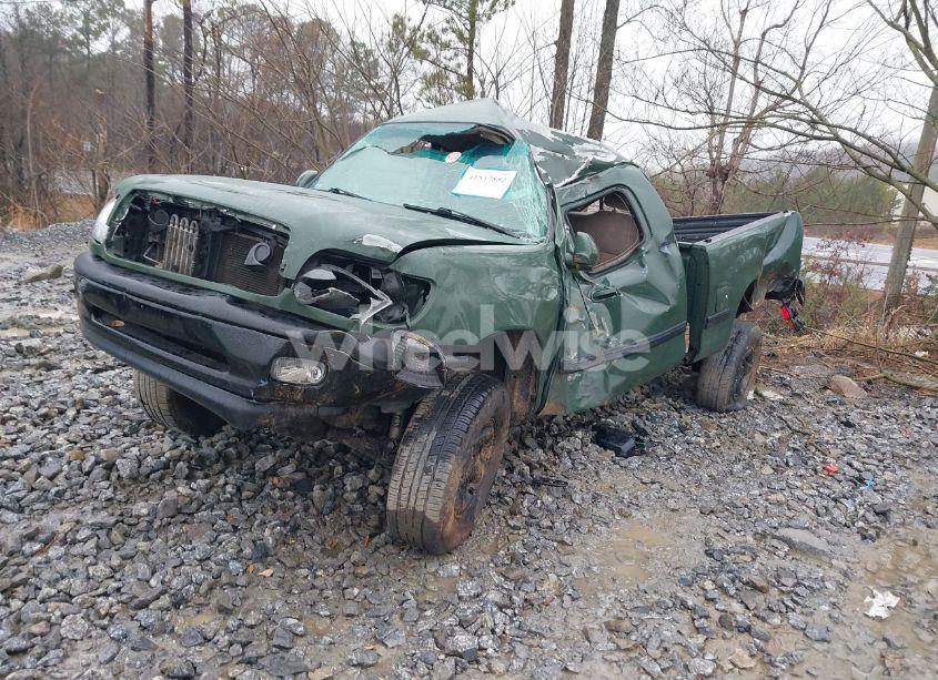 Photo 2 of 2002 Toyota Tundra SR5 V8 (VIN 5TBRT34122S326071)