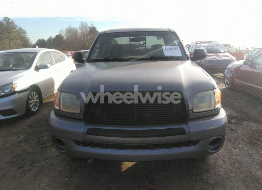 Photo 12 of 2003 Toyota Tundra SR5 V8 (VIN 5TBRT34123S336178)