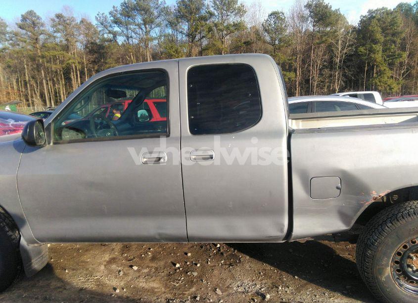 Photo 14 of 2003 Toyota Tundra SR5 V8 (VIN 5TBRT34123S336178)