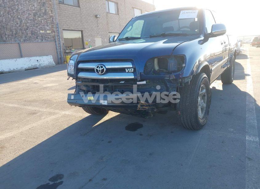 Photo 6 of 2003 Toyota Tundra SR5 V8 (VIN 5TBRT34123S404284)