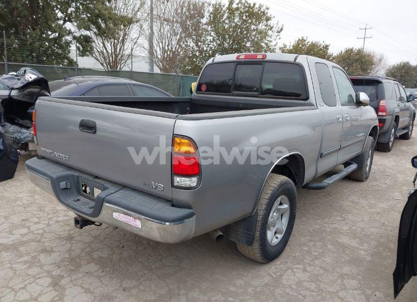Photo 4 of 2004 Toyota Tundra SR5 V8 (VIN 5TBRT34124S451400)