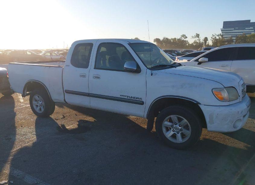 Photo 13 of 2006 Toyota Tundra SR5 V8 (VIN 5TBRT34126S476381)